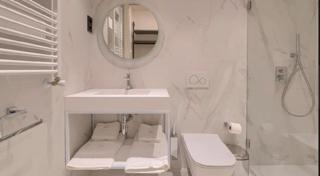 Abando Suites By Next Stop Bilbao Zewnętrze zdjęcie